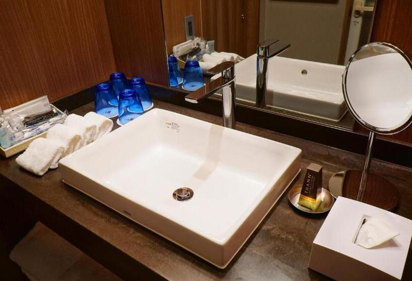 Номер Superior Вид на Сад, Nanki Shirahama Marriott