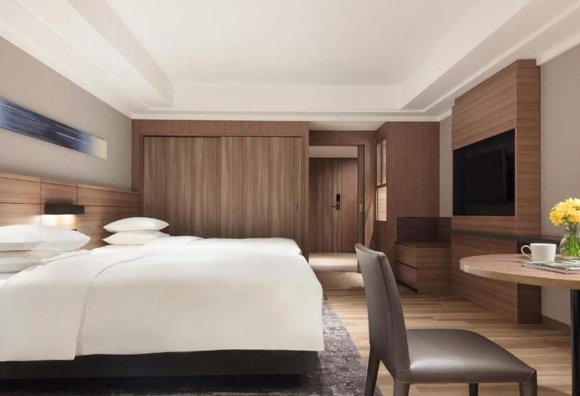 Номер Deluxe Вид на Сад, Nanki Shirahama Marriott