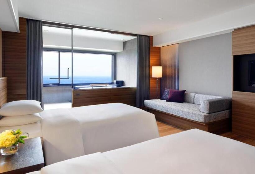 Habitación Premium Vista al Mar., Nanki Shirahama Marriott
