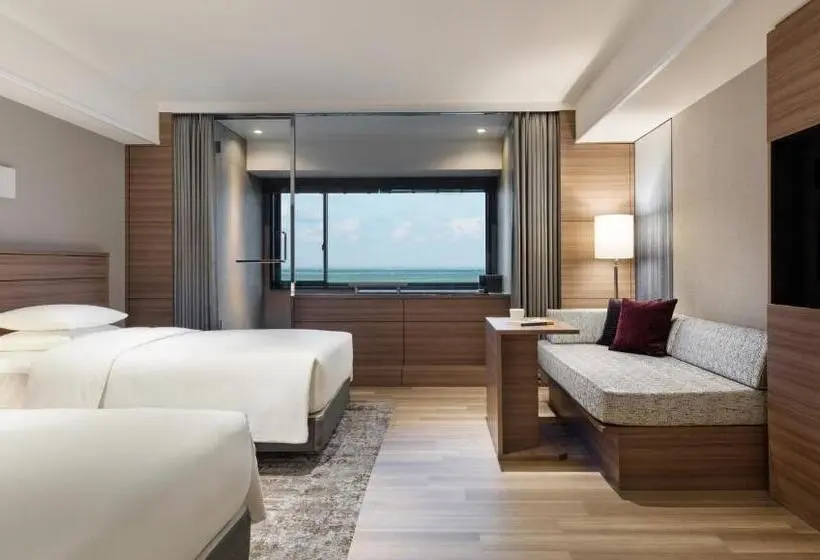 オーシャンビューのプレミアムルーム。, Nanki Shirahama Marriott