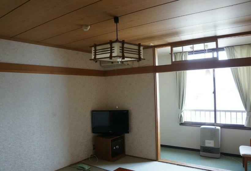 غرفة قياسية حمام مشترك, New Fukudaya