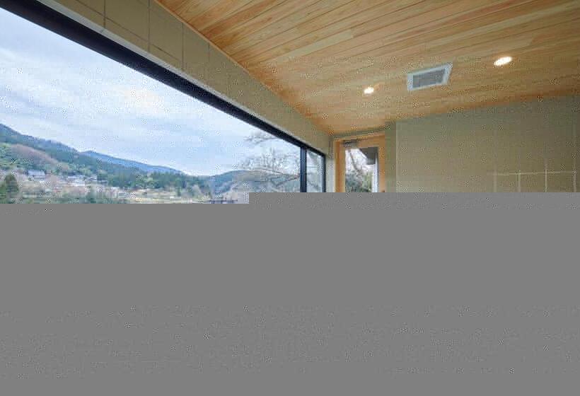 Люкс Вид на Реку, River Retreat Garaku