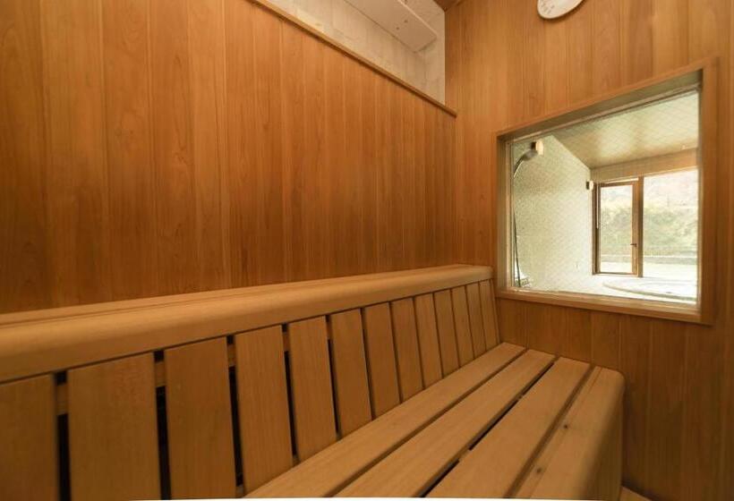 Люкс Повышенной Комфортности, River Retreat Garaku