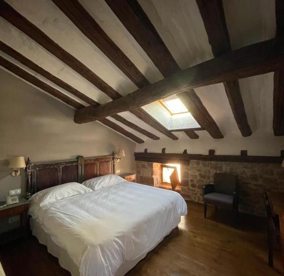 إستوديو قياسى سرير كينج, Rural Latorrien De Ane