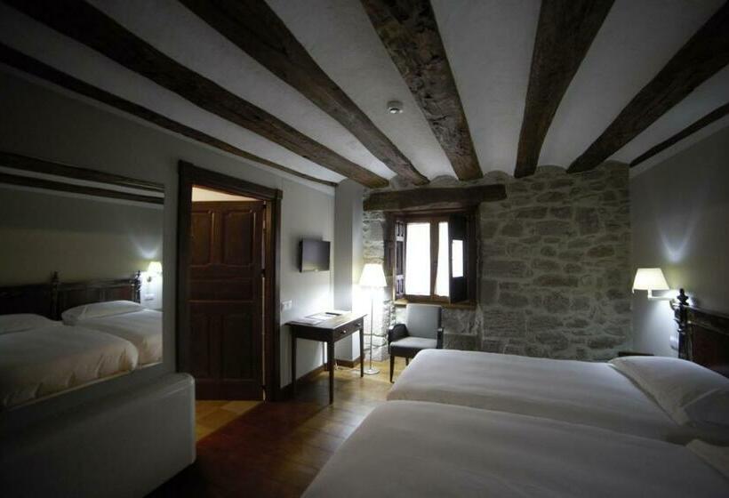 غرفة قياسية, Rural Latorrien De Ane