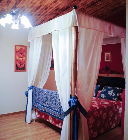 Люкс, Rural Restaurante Los Rosales