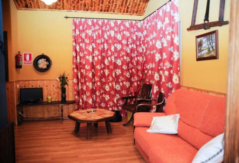 جناح, Rural Restaurante Los Rosales