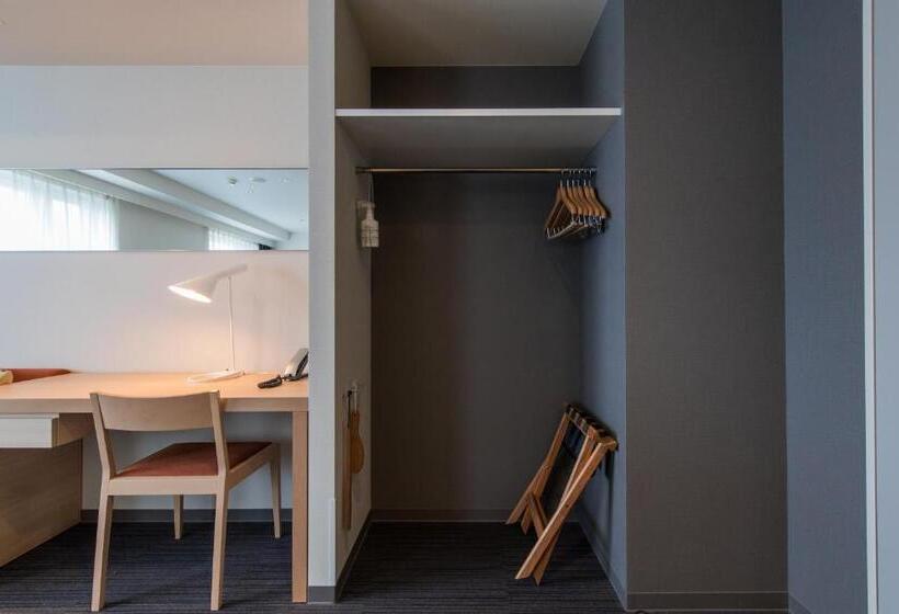 Номер Стандарт Трехместный, Jr Kyushu Hotel Miyazaki