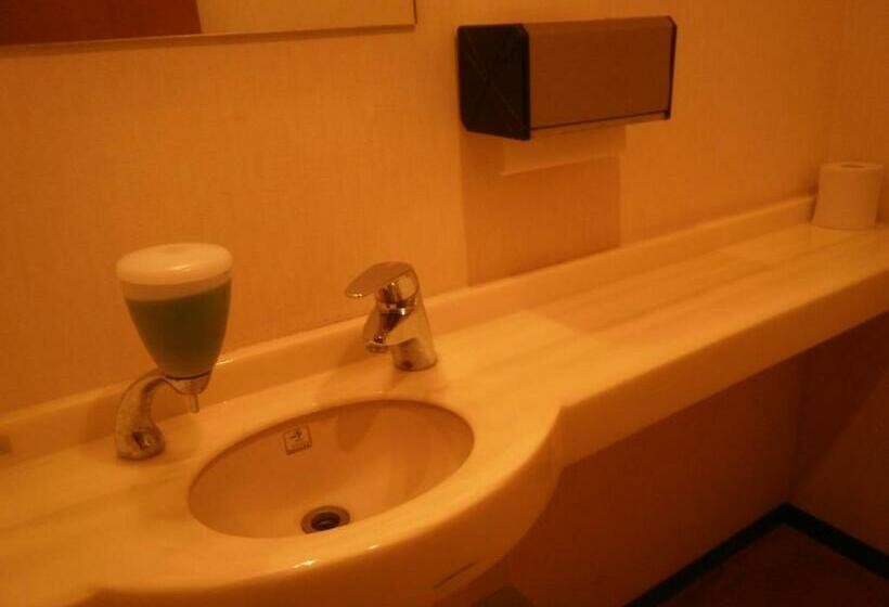 غرفة قياسية حمام مشترك, Kakiya Ryokan