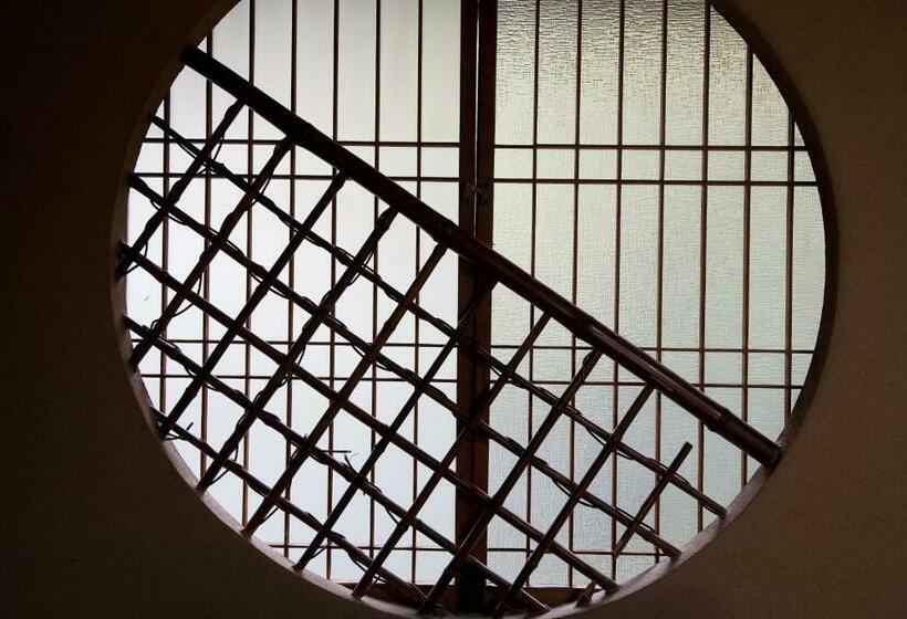 浴室共有スタンダード4人用ルーム, Fukuzumiro