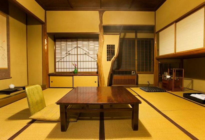 Habitación Basic Baño Compartido, Fukuzumiro