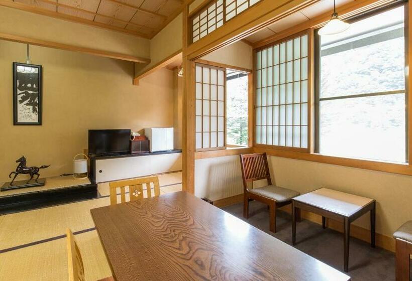 Quarto standard, Kazeya