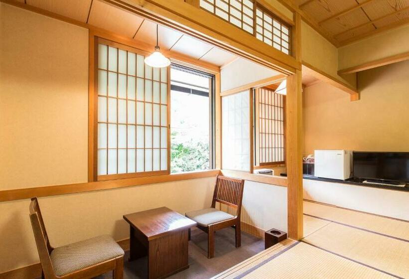 Quarto standard, Kazeya