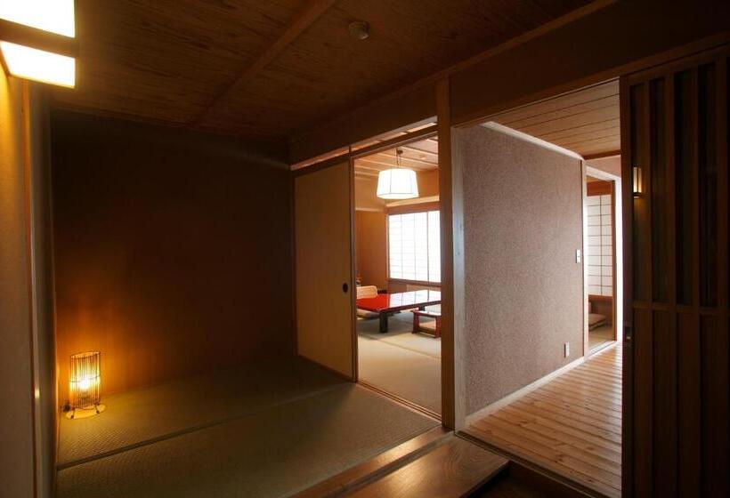 غرفة تنفيذية مع  إطلالات, Meigetsuso