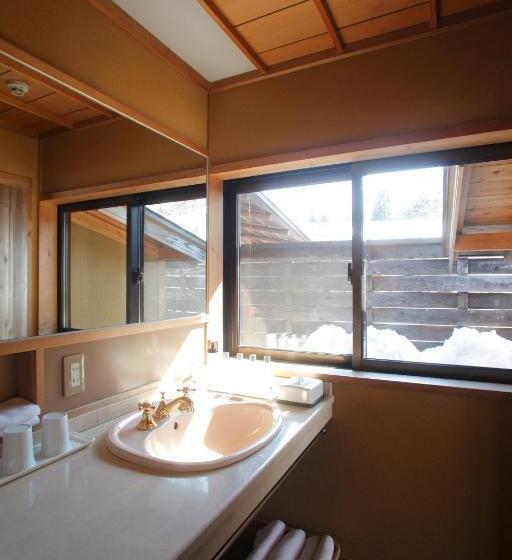 جناح مطلّ علي الحديقة, Meigetsuso