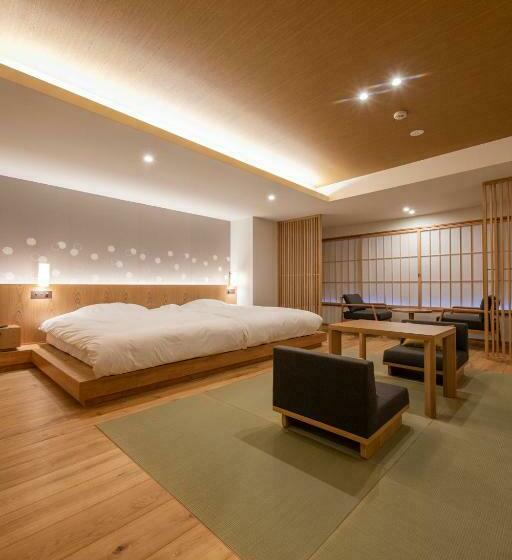 Номер Deluxe, Shosenkaku Kagetsu