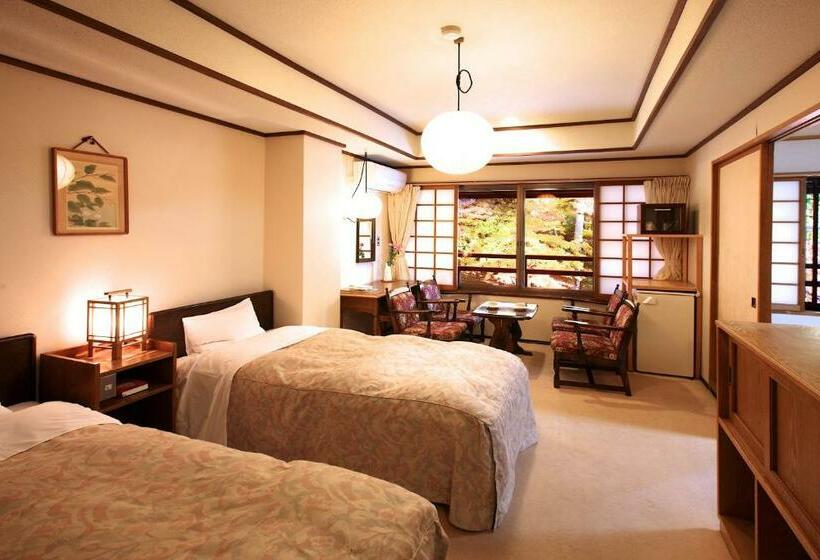 Номер Стандарт, Tsuruya Ryokan