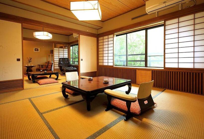 Номер Superior, Tsuruya Ryokan