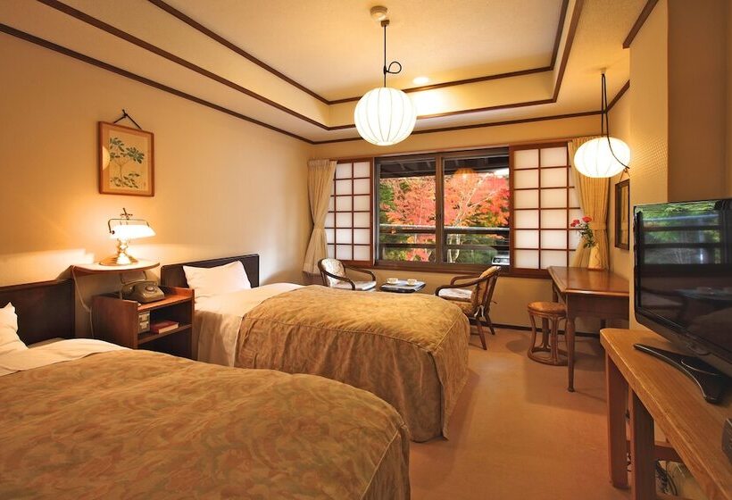 Номер Economy, Tsuruya Ryokan