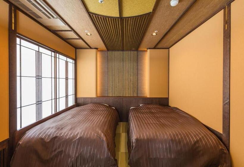 Полулюкс, Tsuta Onsen Ryokan