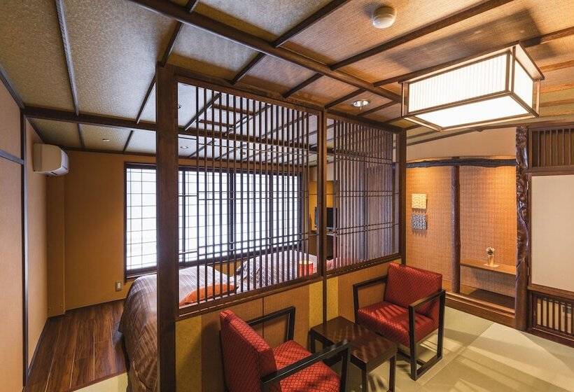 Номер Стандарт, Tsuta Onsen Ryokan