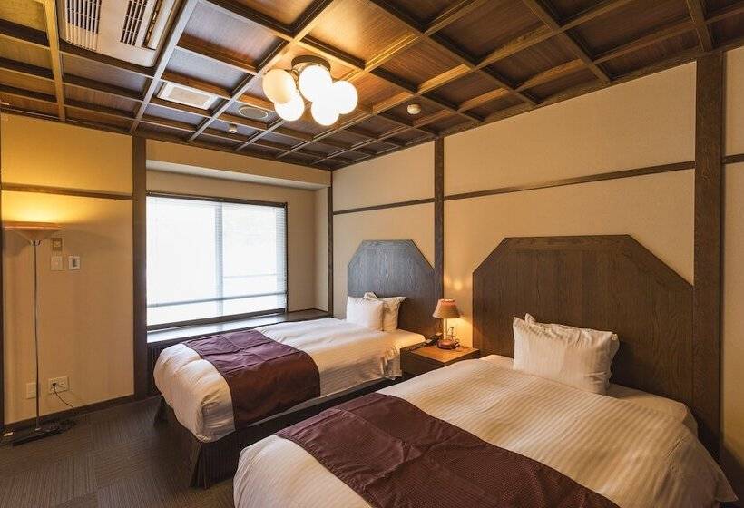 디럭스 4인 룸, Tsuta Onsen Ryokan