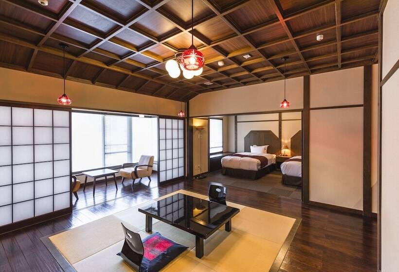 디럭스 4인 룸, Tsuta Onsen Ryokan