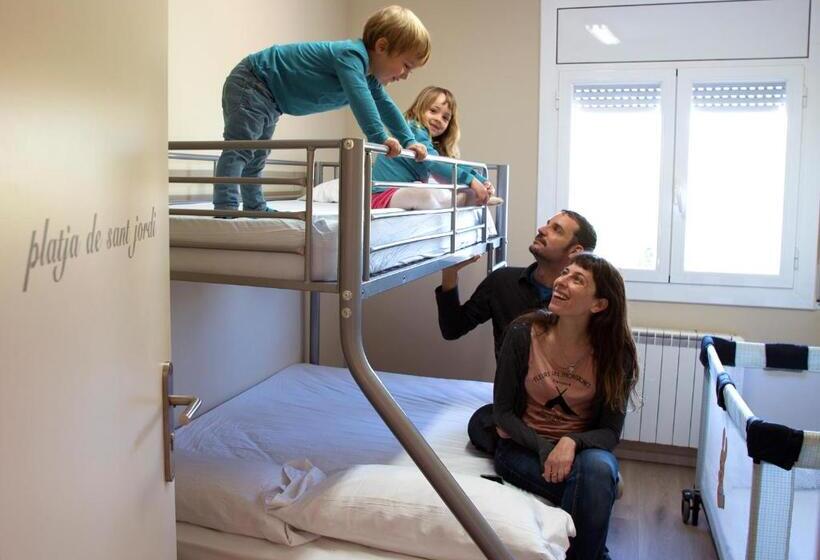 ファミリールーム, Alberg Costa Brava