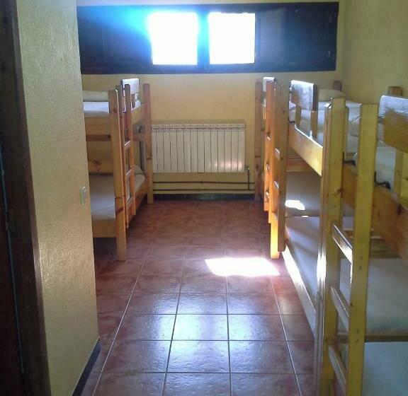 Quarto Familiar, Casa De Colònies La Cadamont