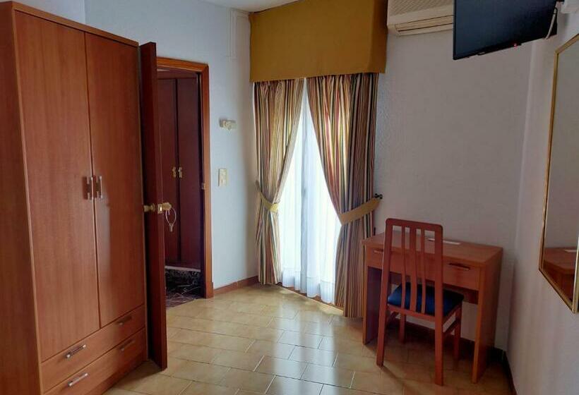 Номер Стандарт Двуспальная Кровать, Hostal Casa Pepe