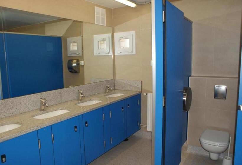 공동 객실, La Seu D Urgell Xanascat