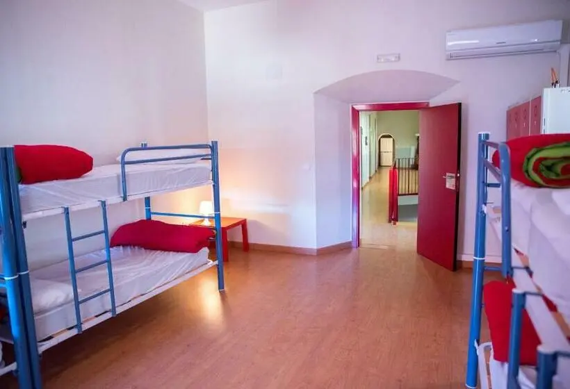 共同バス付シェアルーム, Albergue Santa Ana Hostel