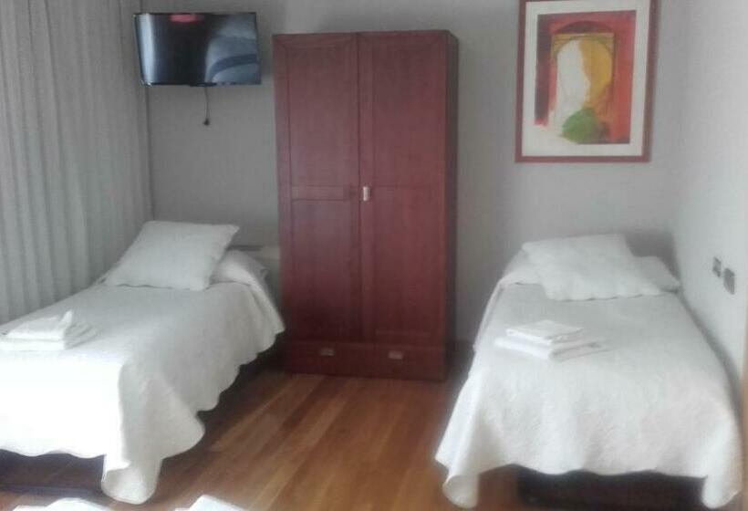 スタンダード4人部屋, Villalodosa