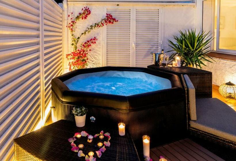 Номер Стандарт, Antonio's House