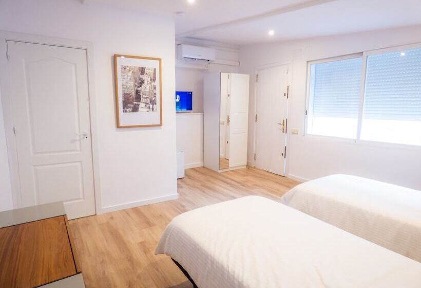 Номер Стандарт, Antonio's House