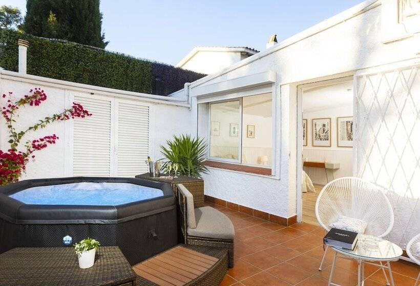 Номер Стандарт, Antonio's House