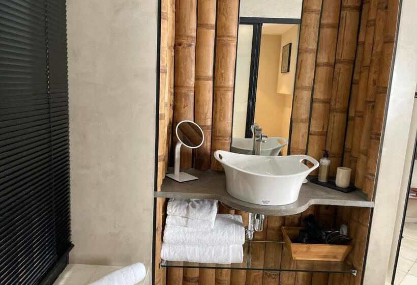 غرفة قياسية, Hospedería Diez Y Seis