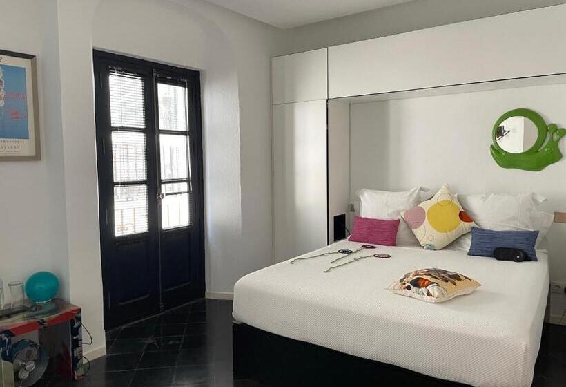 غرفة قياسية, Hospedería Diez Y Seis