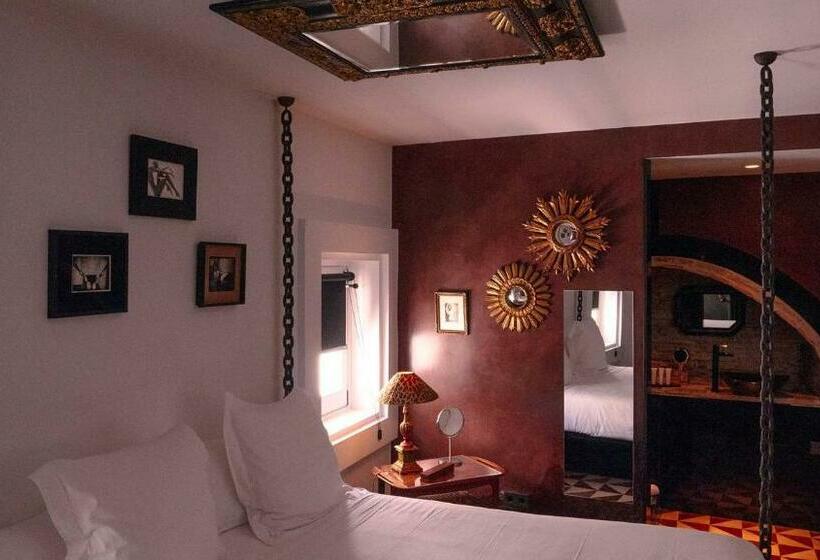 غرفة سوبيريور, Hospedería Diez Y Seis