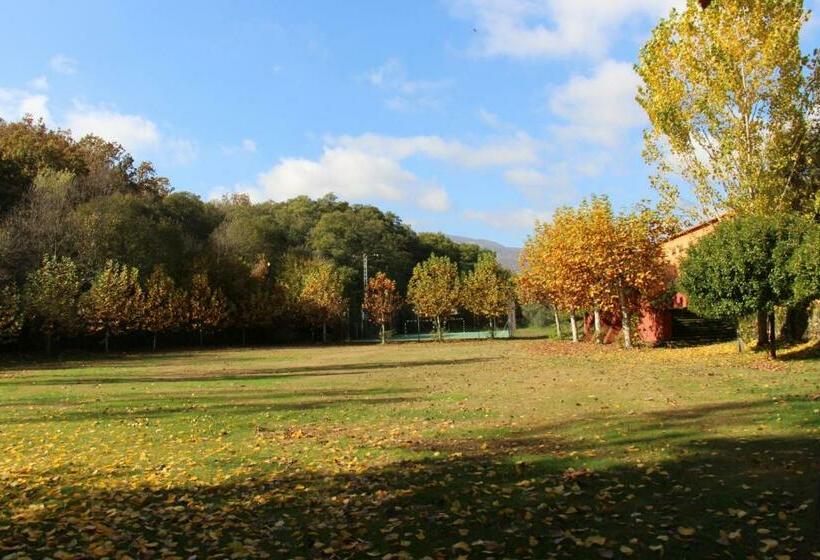 اتاق خانوادگی, Hostel El Lago, Caceres