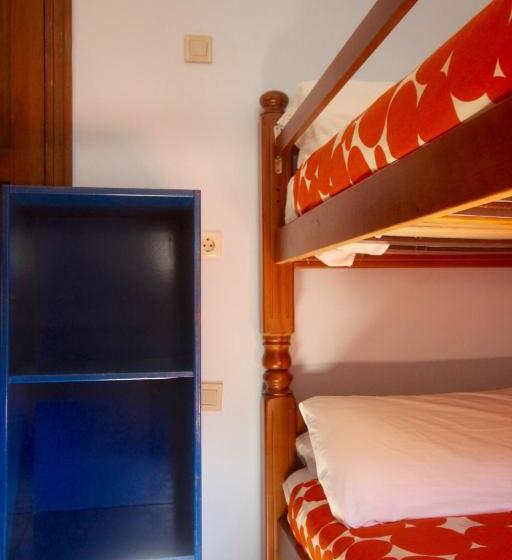 اتاق اکونومی, Hostel El Lago, Caceres