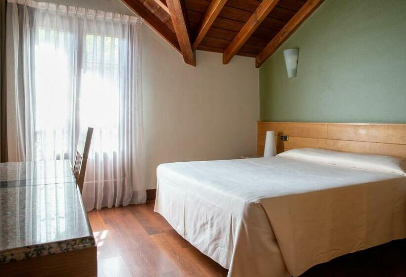 اتاق استاندارد یک نفره, Adeko