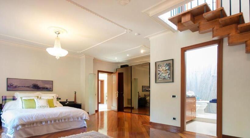 带露台的小型套房, Boutique Edelweiss La Garriga