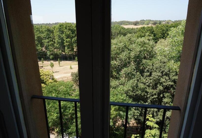 Номер Deluxe, Can Ribalta