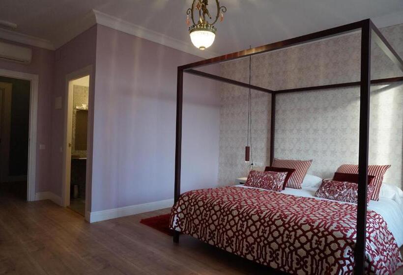 Номер Deluxe, Can Ribalta