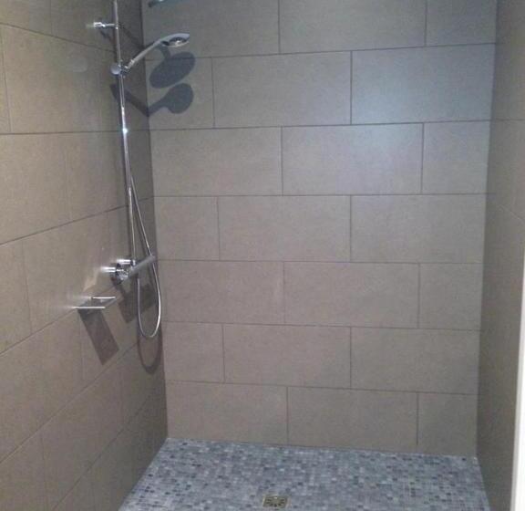 Номер Стандарт Адаптированный для Инвалидов, Can Ribalta