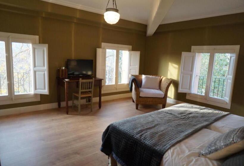 Номер Deluxe, Can Ribalta