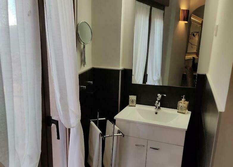 اتاق سوپریور, Casa Del Castillo