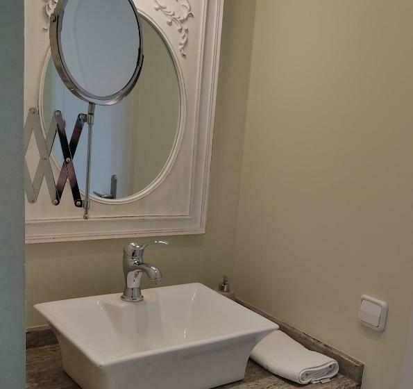 اتاق استاندارد با بالکن, Casa Del Castillo