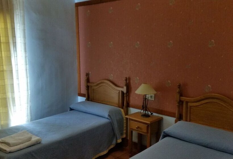 غرفة قياسية, Casa Marchena